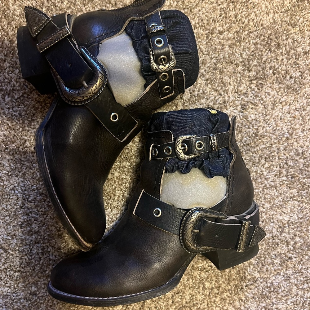 Freebird Buckle Cutout Booties (Black)